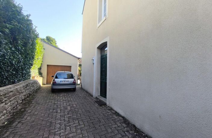 Maison centre ville avec garage et jardin — photo 3