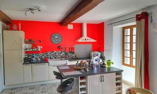 Maison 10 Pièces 225 m² à vendre à Béost (64440)