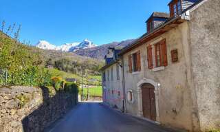 Maison 10 Pièces 225 m² à vendre à Béost (64440)