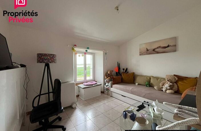 Charentaise composée de 4  logements individuels - 3 chambres chacun -  345 m2 - — photo 5