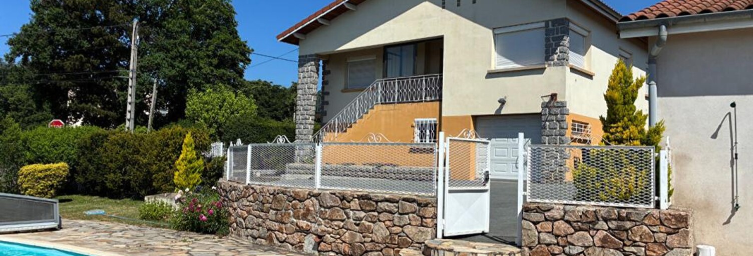 Maison 10 Pièces 131 m² à vendre à Unieux (42240)