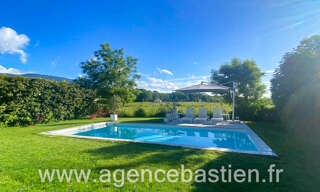 Maison 4 Pièces 166 m² à louer à Divonne-les-Bains (01220)