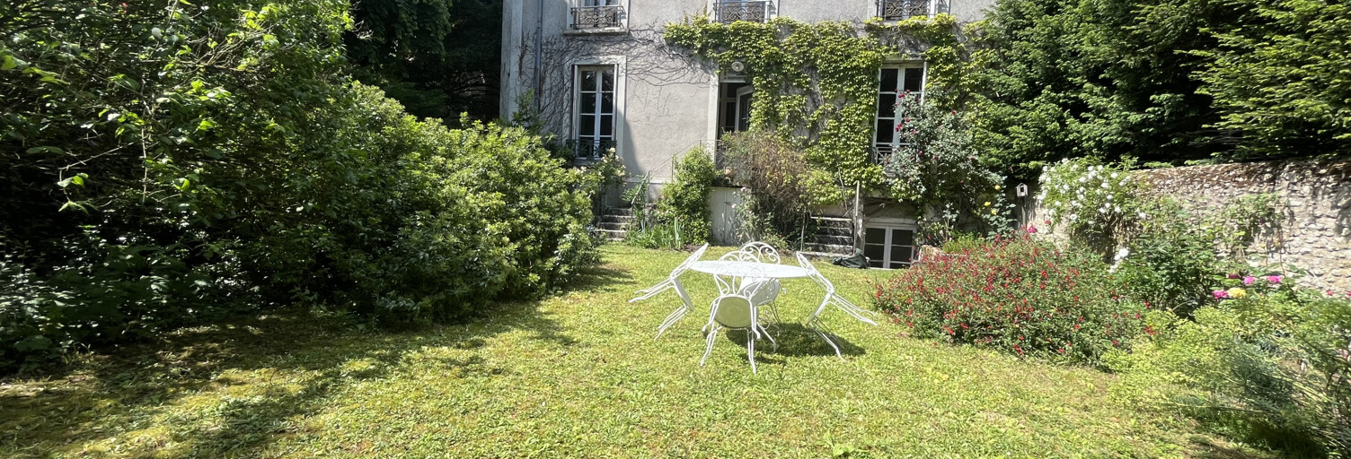 Maison 10 Pièces 330 m² à vendre à Blois (41000)