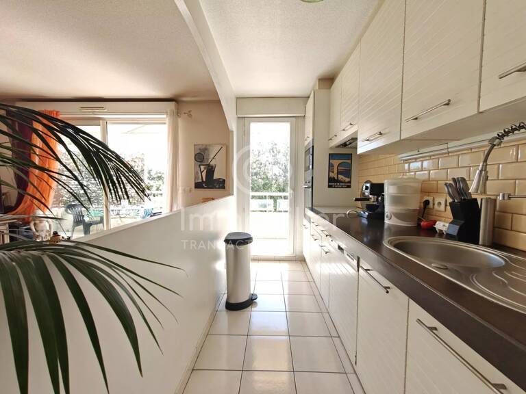 T3 SUD-EST TERRASSE GARAGE PROCHE A8 — photo 1
