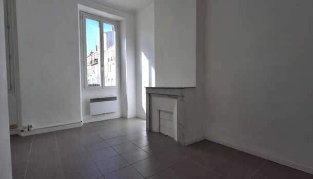 Appartement 2 pièces  à louer Marseille 5eme 13005