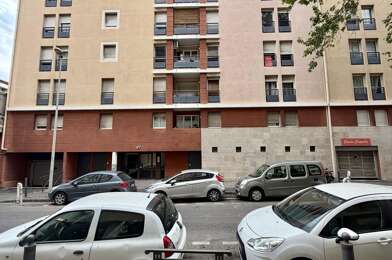 Appartement 3 pièces 948 €