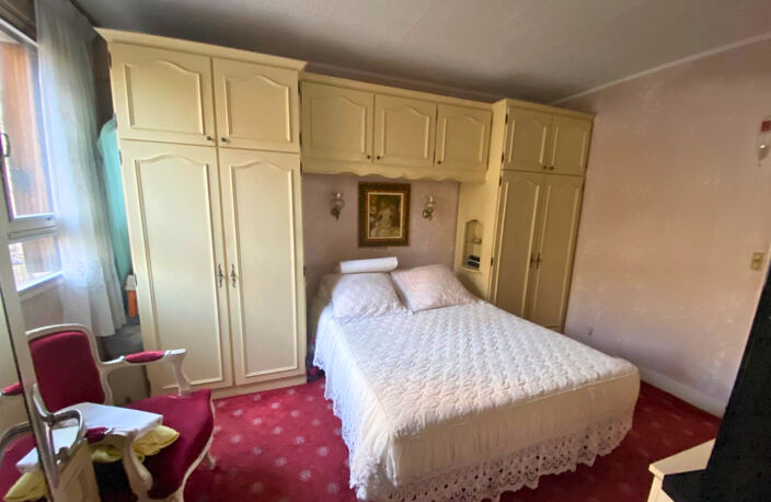 VENTE EN EXCLUSIVITE F2 meublé avec balcon et box   Paris 18 — photo 4
