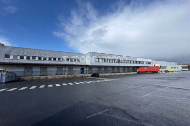 Local industriel  4725000 €