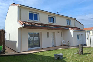 Maison 7 pièces 540800 €
