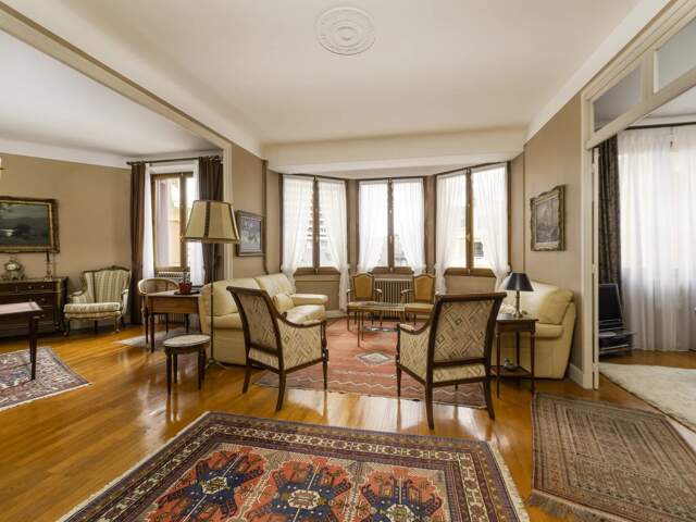 Appartement T8 Chambéry Centre-ville — photo du bien