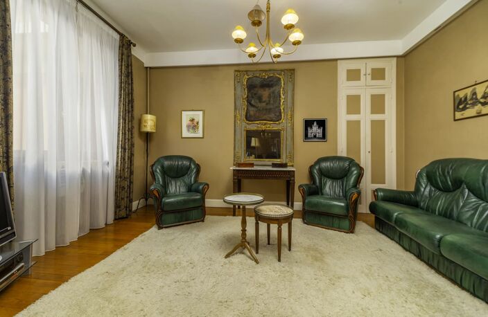 Appartement T8 Chambéry Centre-ville — photo 4