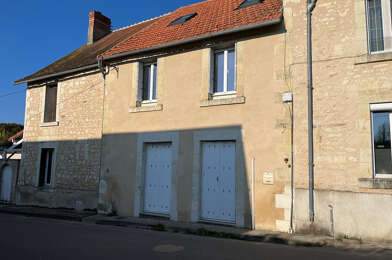 Maison 5 pièces 690 €