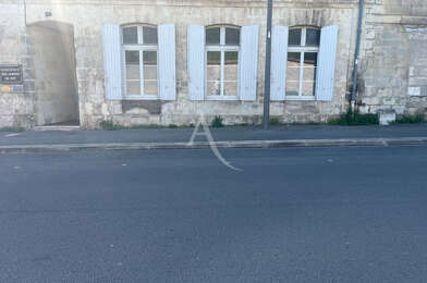 Commerce 7 pièces 148400 €