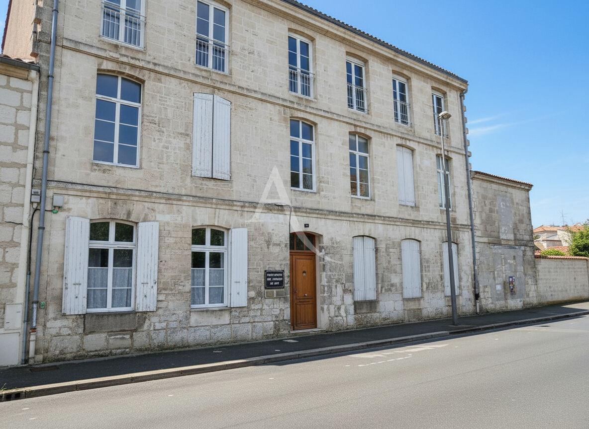 Appartement  T7 à vendre Rochefort 17300