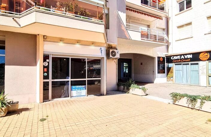 Local commercial — photo 2