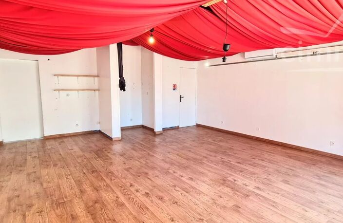 Local commercial — photo 5