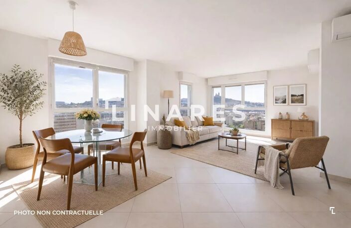 CITY VIEW - Appartement T3/4 de 84m2 - 13006 Castellane — photo 2