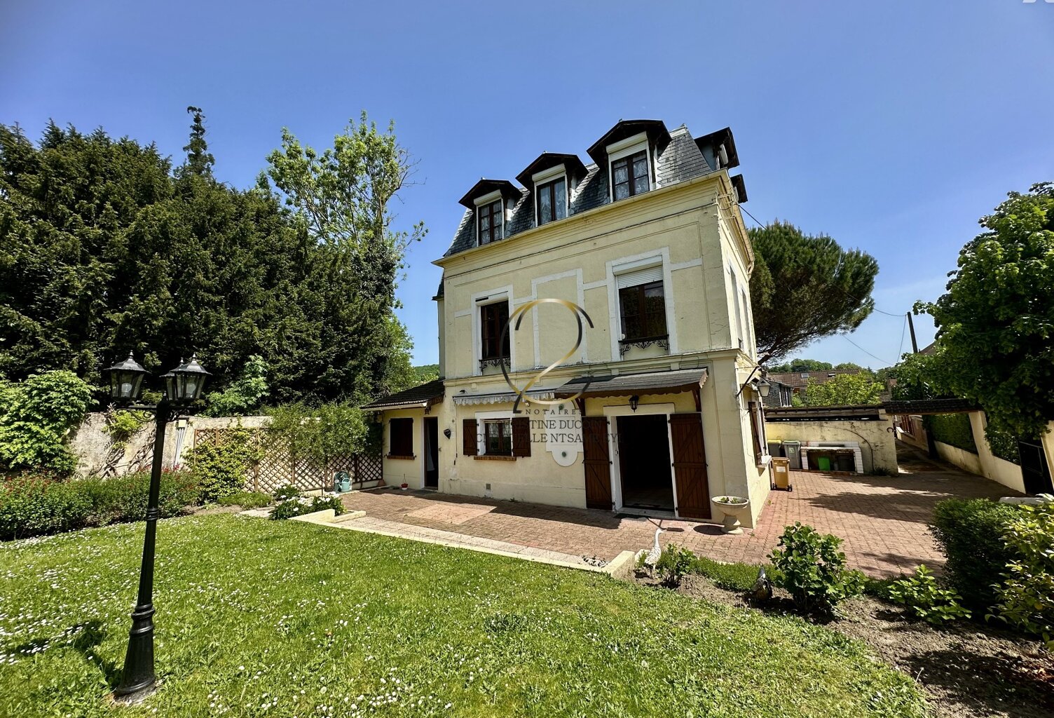 Vente maison 8 pièces 200 m² Montlignon (95680) — photo 1