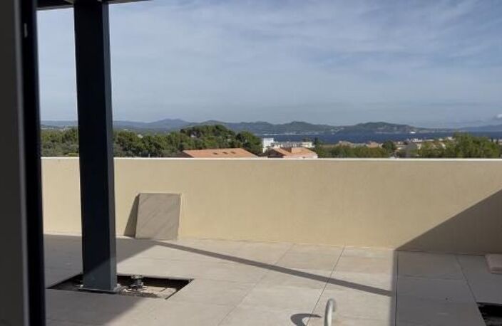 Superbe T4/5 DERNIER ETAGE TERRASSE VUE MER — photo 4