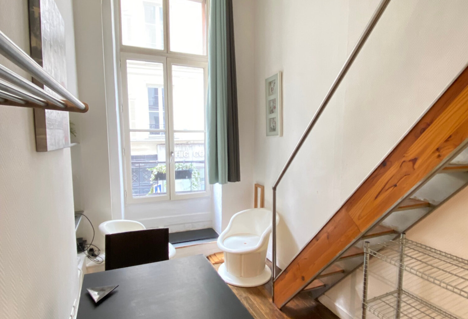 un studio au 1er étage dans un quartier agréable, actuelleme — photo 1