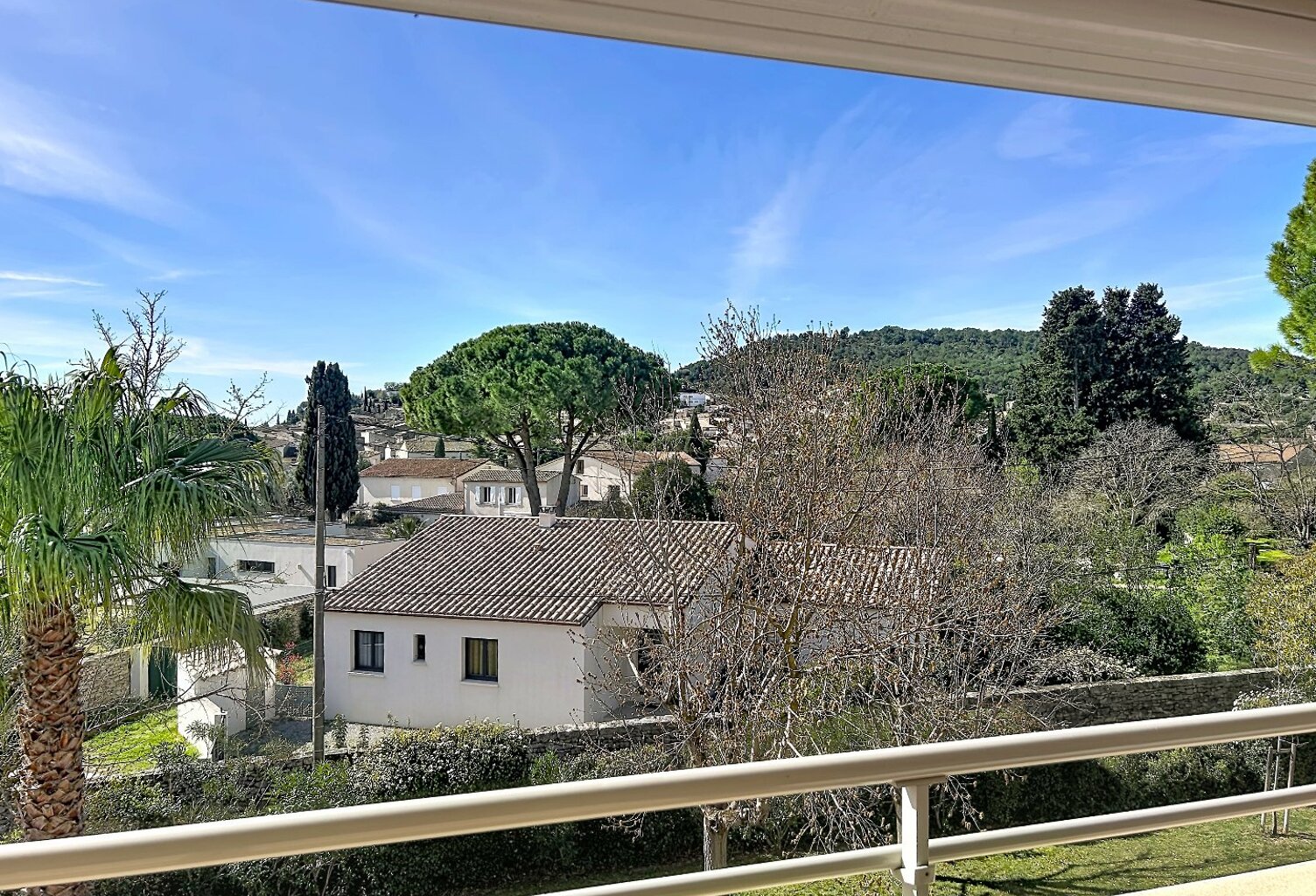 CALVISSON CENTRE VILLAGE — photo 1