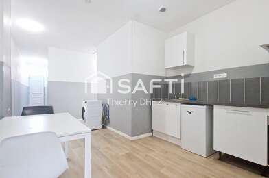 Immeuble  210000 €