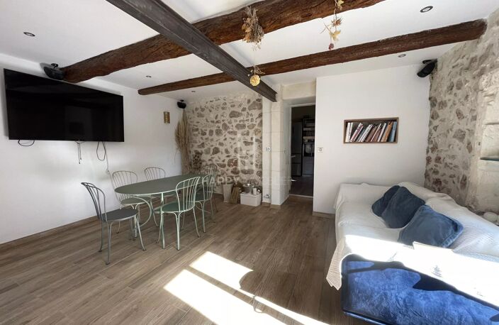 Charmante maison de village en pierre à Mouriès — photo 2