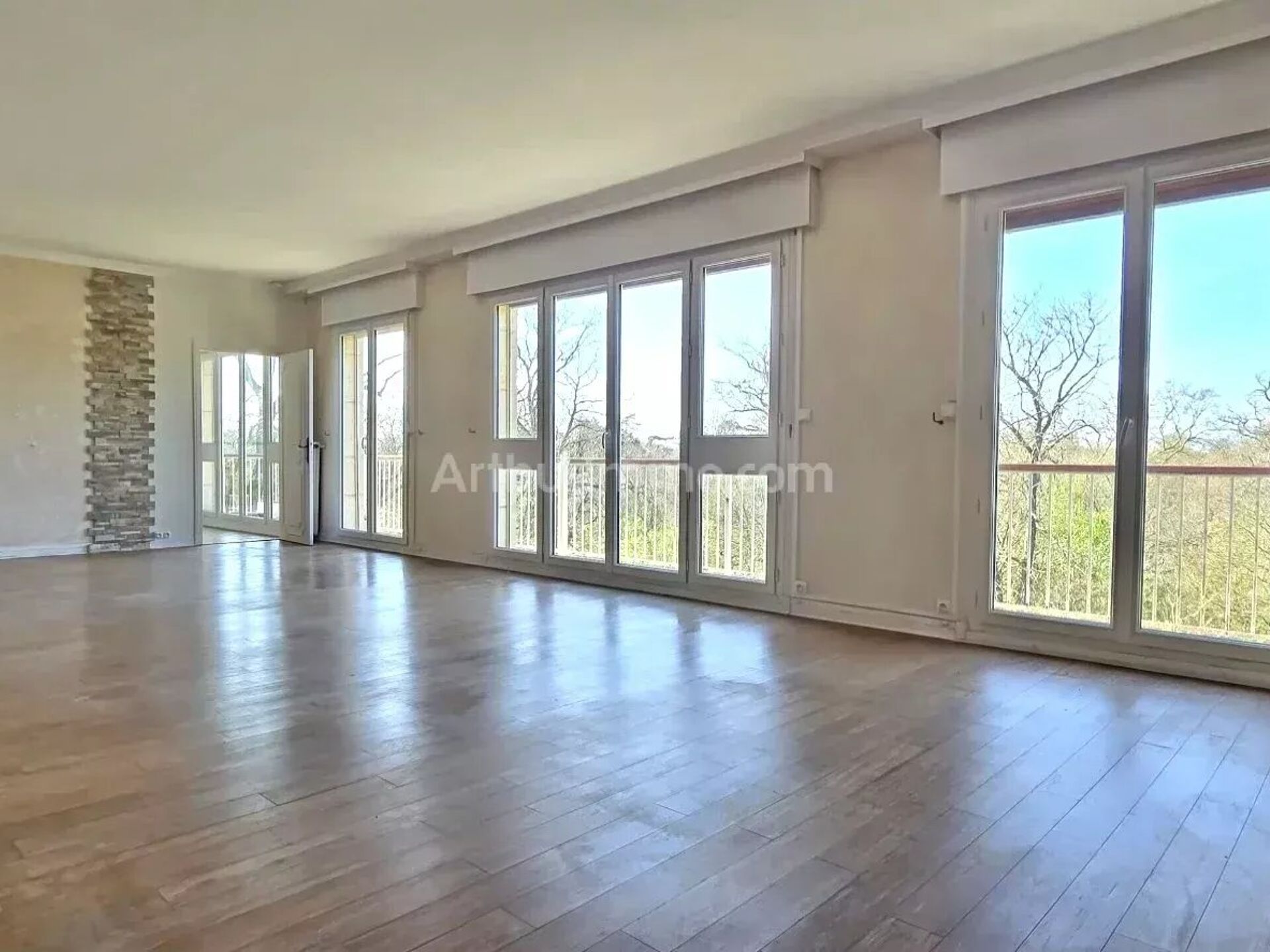 Appartement 5 pièces 127 m² · à Fontenay-sous-Bois · 127 m² · 950 000 €