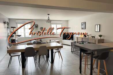 Appartement 4 pièces 156000 €