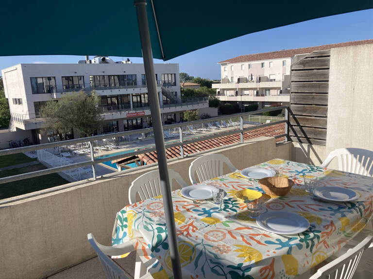 Grand duplex de 50 m2 avec vue sur piscine dans résidence av — photo 1