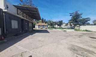 Terrain  1500 m² à louer à Marseille 12 (13012)