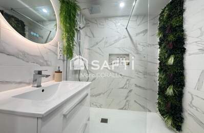 APPARTEMENT RÉNOVÉ AVEC DOUBLES EXTÉRIEURS — photo du bien