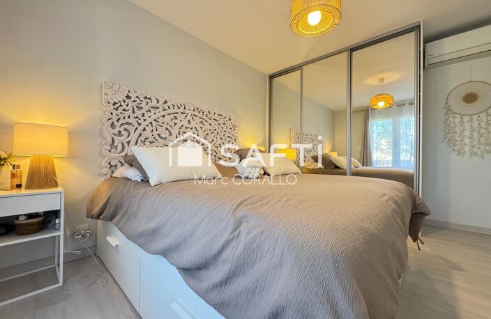 APPARTEMENT RÉNOVÉ AVEC DOUBLES EXTÉRIEURS — photo 4