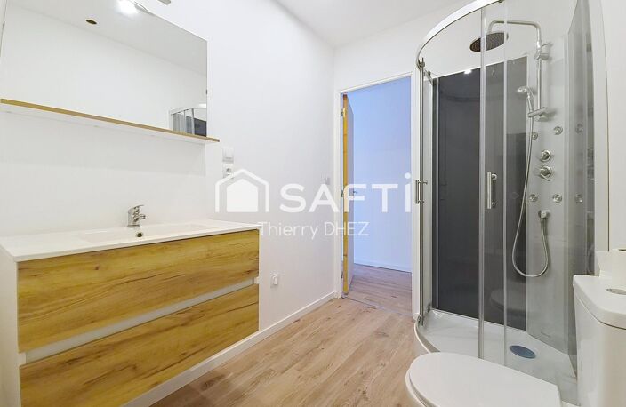 Idéal investisseur ! T2 rénové à Lille-Moulins, 37m², proche centre et universités, forte demande locative, rentabilité assurée . — photo 2