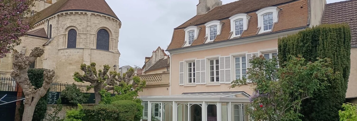 Maison 11 Pièces 252 m² à vendre à Maule (78580)