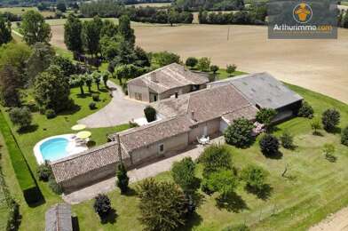 Maison 12 pièces 598212 €