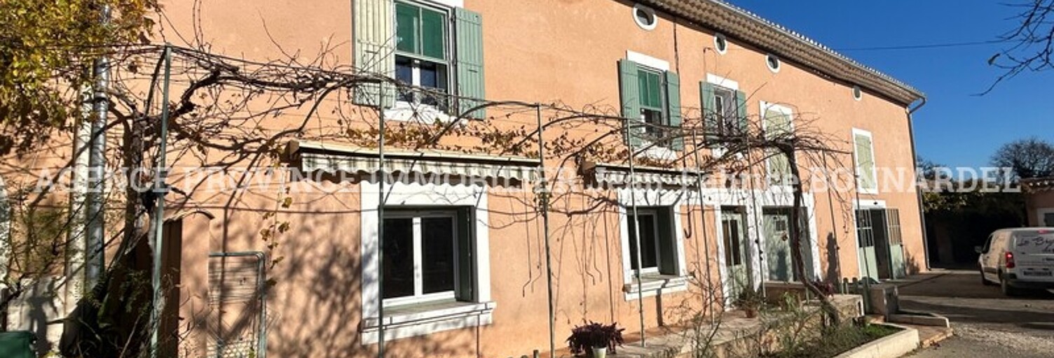 Maison 5 Pièces 134 m² à louer à Suze-la-Rousse (26790)