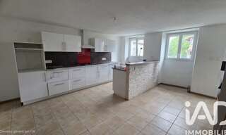 Maison 5 Pièces 141 m² à vendre à Étagnac (16150)