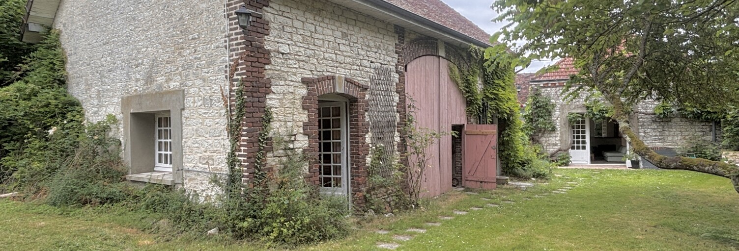 Maison 9 Pièces 210 m² à vendre à Buchères (10800)