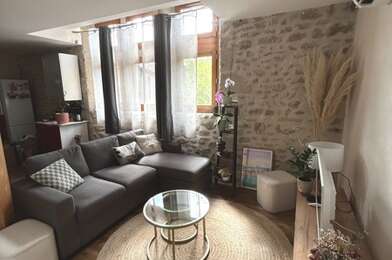 Appartement 3 pièces 534 €