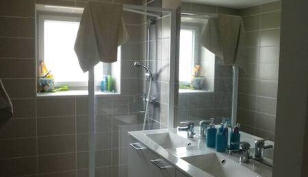 Appartement 3 pièces  à louer Peyrins 26380