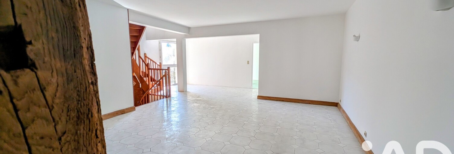 Maison 9 Pièces 248 m² à vendre à Tuffé Val de la Chéronne (72160)