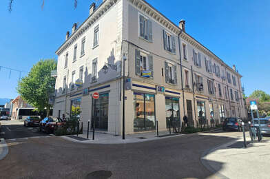 Appartement 3 pièces 930 €