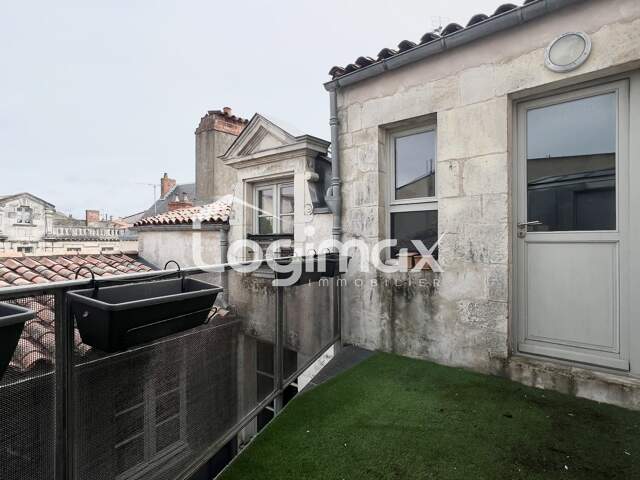 Appartement 4 pièces 92 m² à La Rochelle — photo du bien