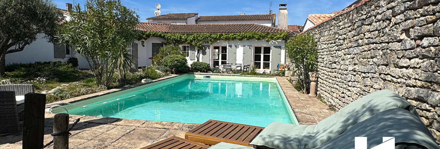 Maison 8 Pièces 207 m² à vendre à Le Bois-Plage-en-Ré (17580)