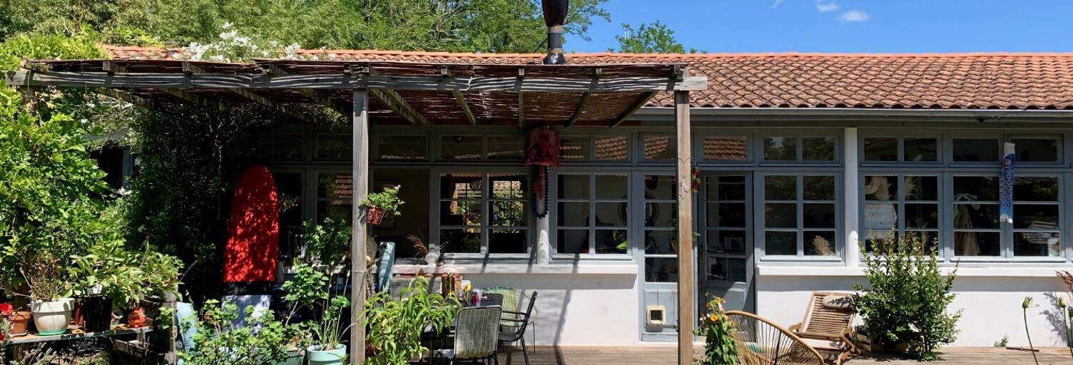 Maison 6 Pièces 150 m² à louer à Arès (33740)