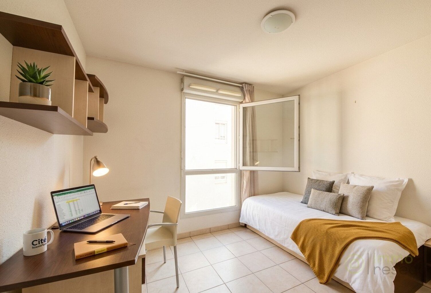 Appartement — photo 1
