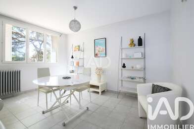 Appartement 2 pièces 240000 €