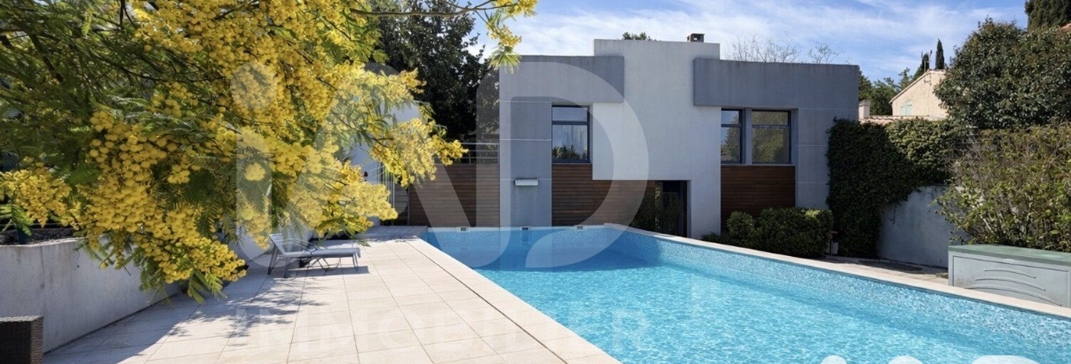 Maison 7 Pièces 237 m² à vendre à Nîmes (30000)