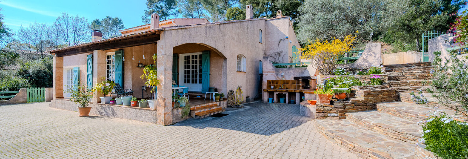 Maison 4 Pièces 153 m² à vendre à Pierrefeu-du-Var (83390)